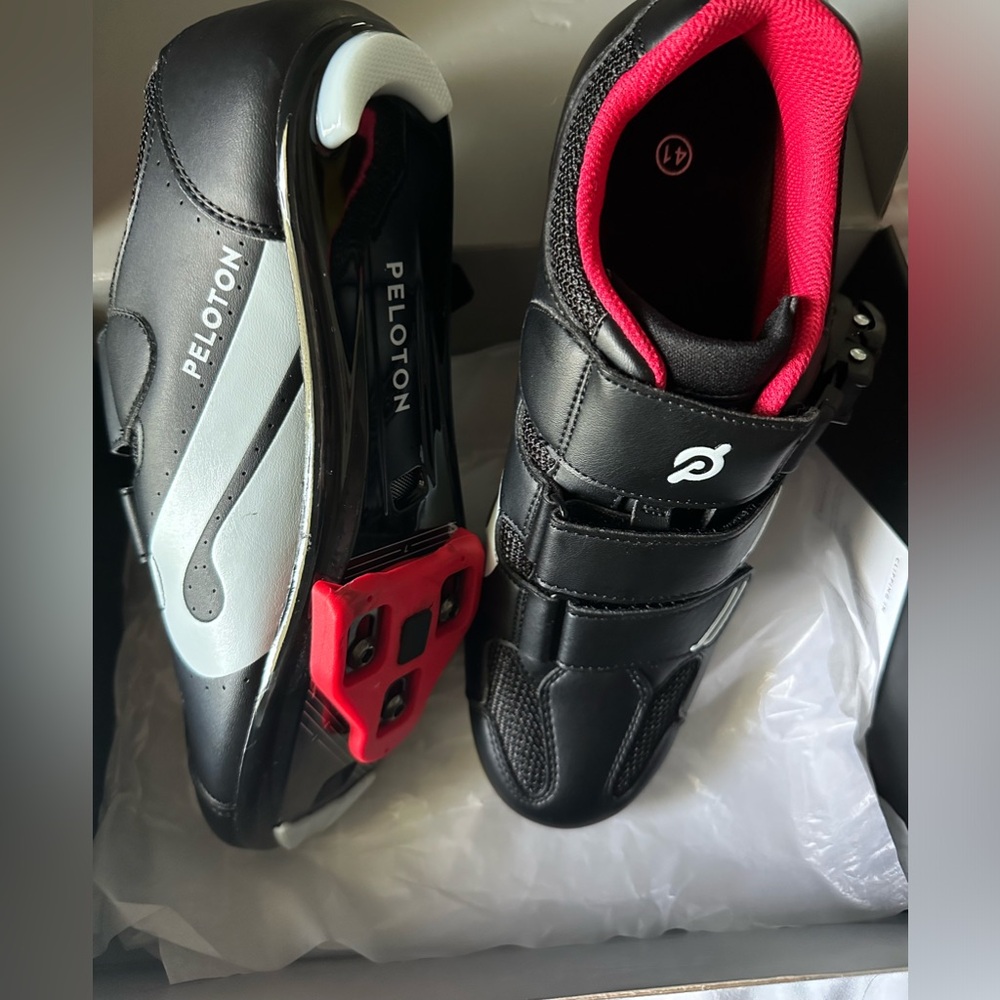 Women’s peloton bike shoes
